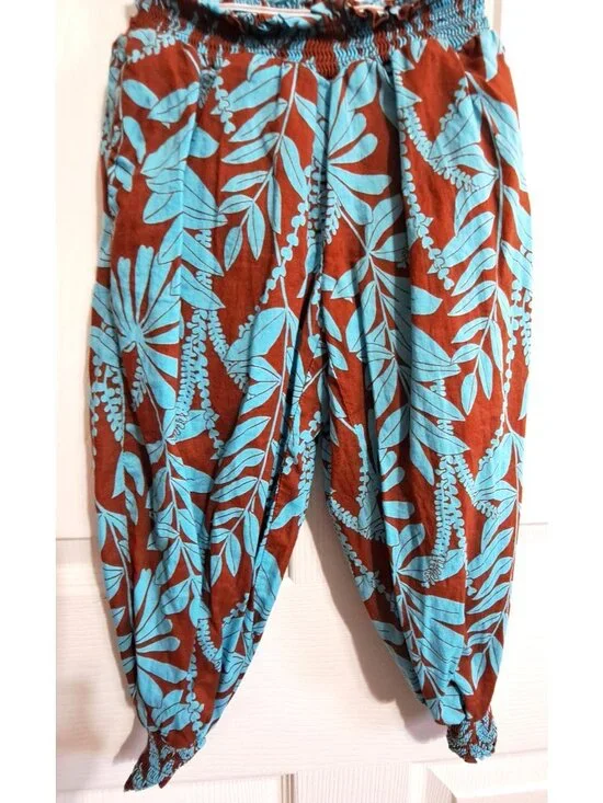Janie and Jack Girl's 4 Tropical Print 2-Piece Cold Shoulder Pants Set - Picture 5 of 8